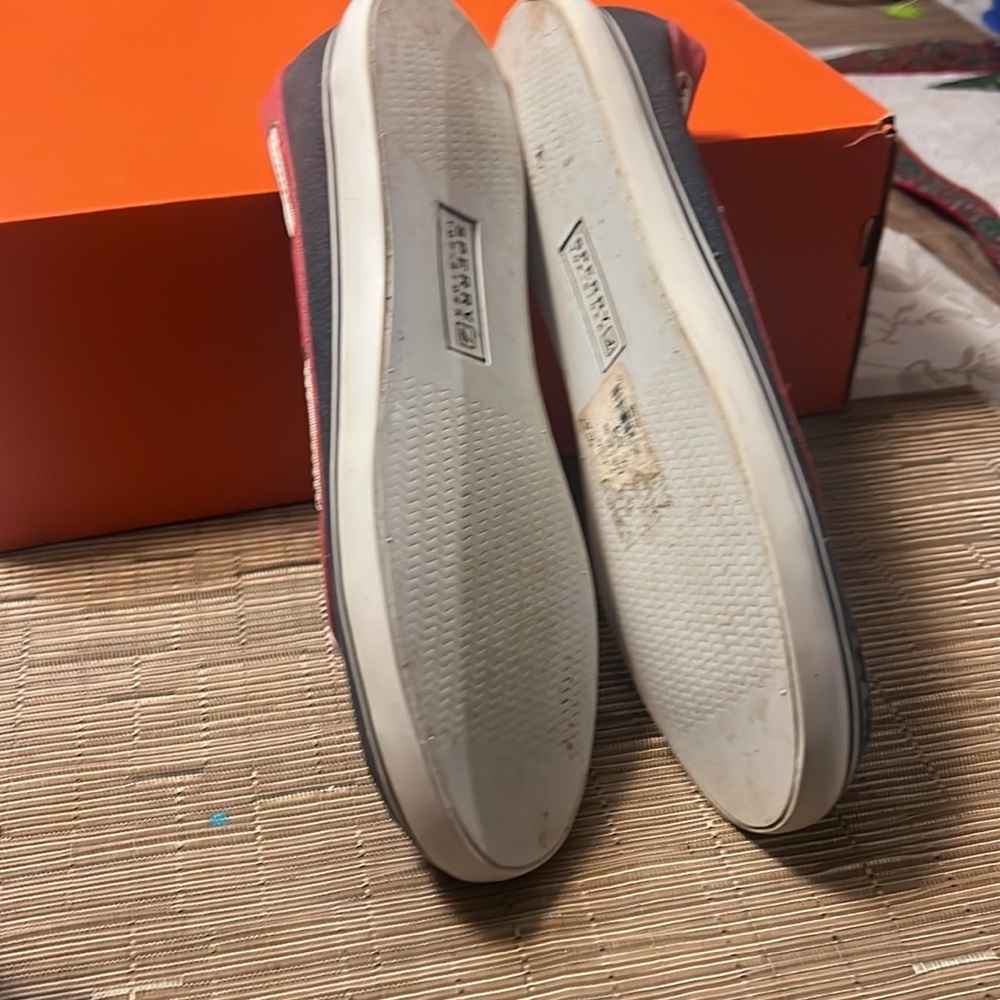 Sperry Shoes - Picture 4 of 6